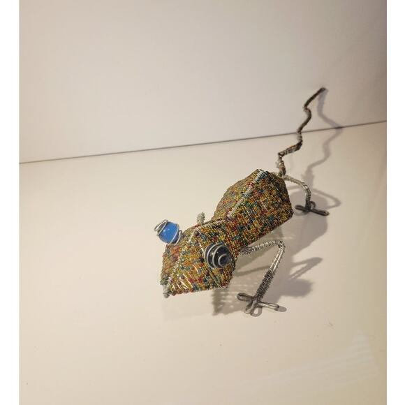 Beaded Gecko Lizard Art Sculpture Hand-crafted Multi-color Reptile Home Decor - Picture 8 of 16